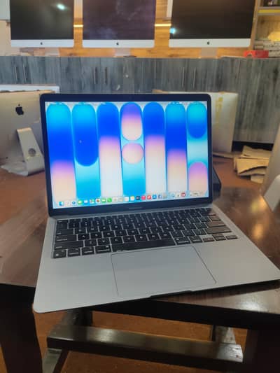 M1 air 2020 8gb ram 256 SSD