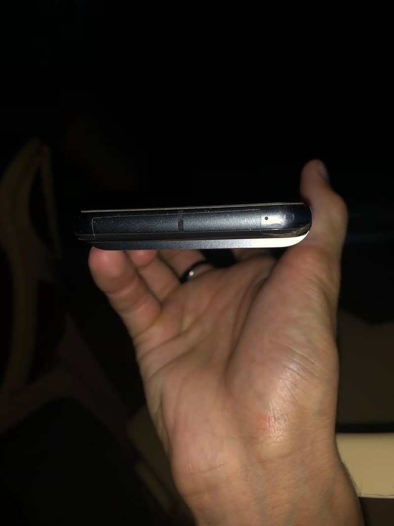 Google Pixel 8 5