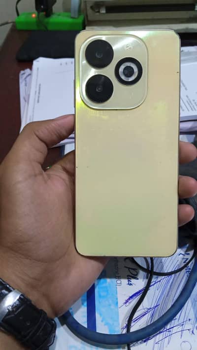 Infinix Smart 8 Pro