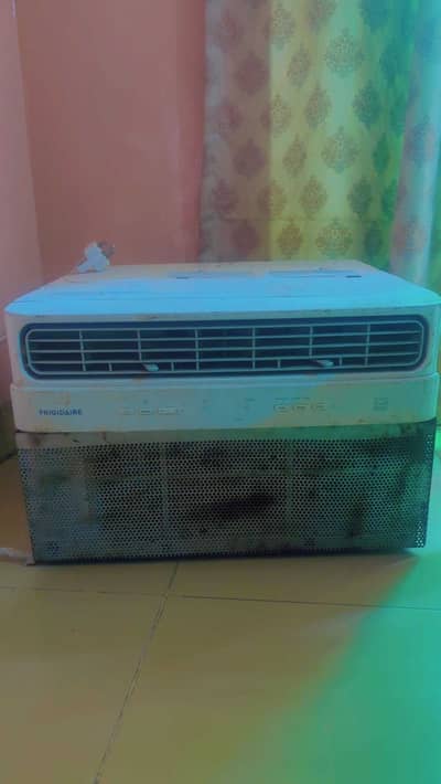 Imported Frigidaire 0.75 Ton Window AC with Stabilizer | Excellent Coo