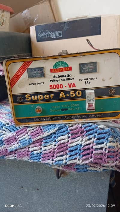 110 v steplizer input 220 out put 110 v belkul ok hai