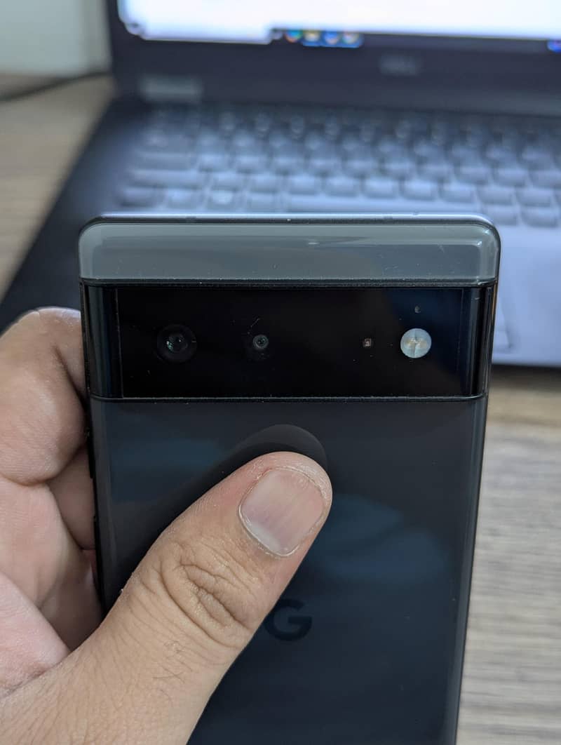 Google Pixel 6 4