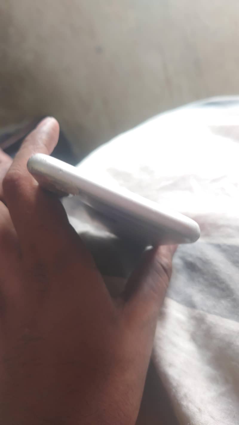 Apple iPhone 6 2