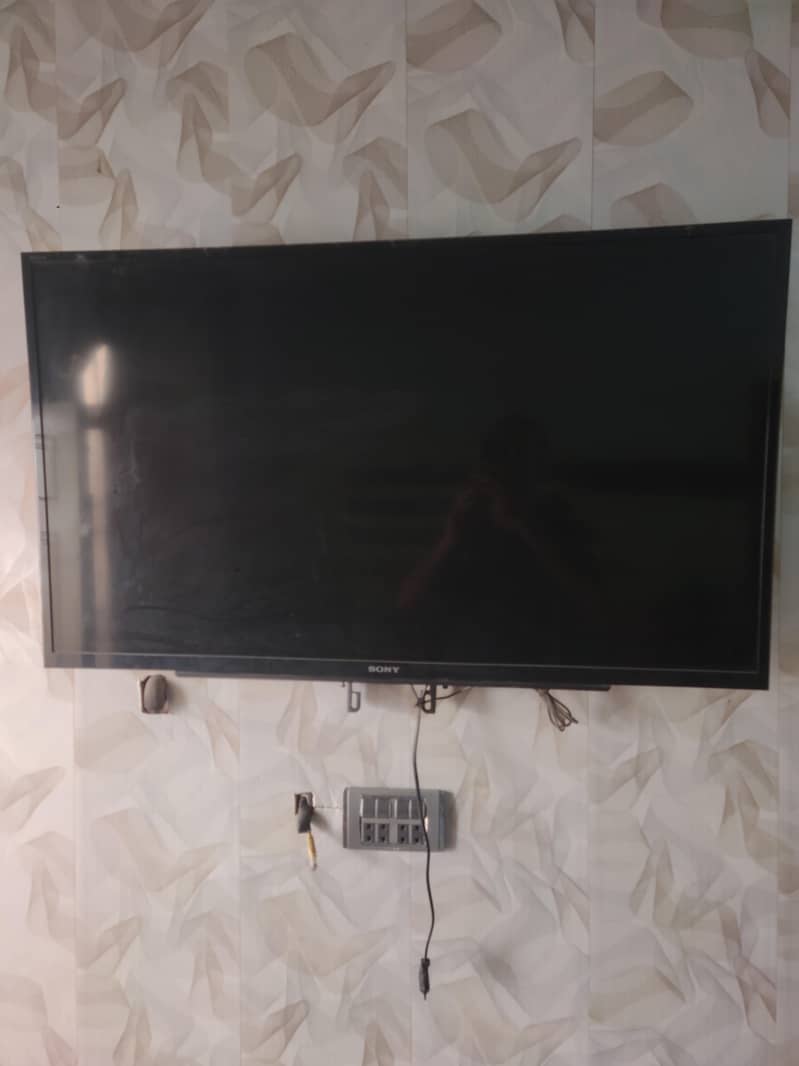 SONY TV 1