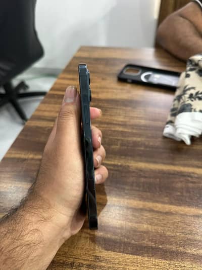Apple iPhone 12 Pro Max jv