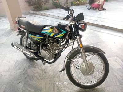 Honda CG 125 2026
