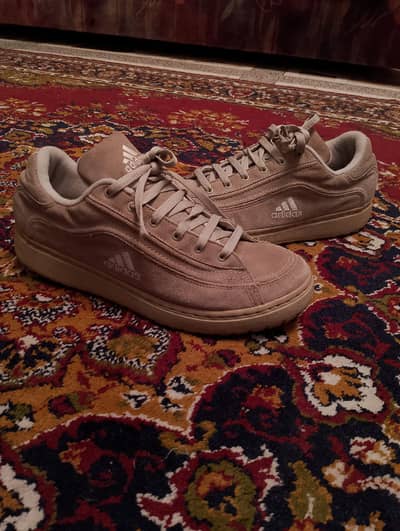 Premium Suede Casual Sneakers for Men – Trendy & Comfortable