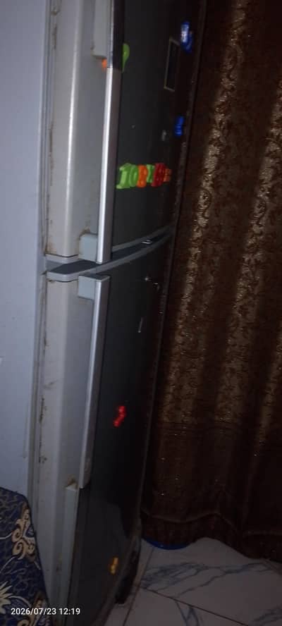 Dawlance medium size fridge