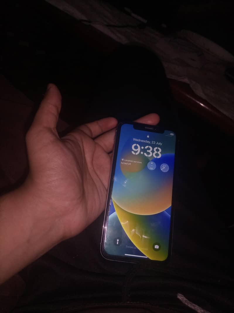 Apple iPhone X 5