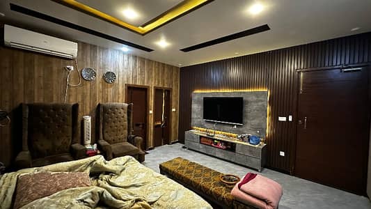 Brand New House Of 400 Sq Yard In Rs. 147000000 West Open Corner