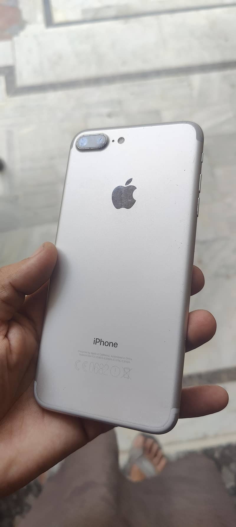 Apple iPhone 7 Plus 0