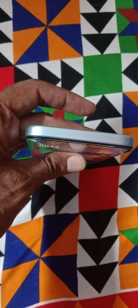 OPPO A6 Max 6