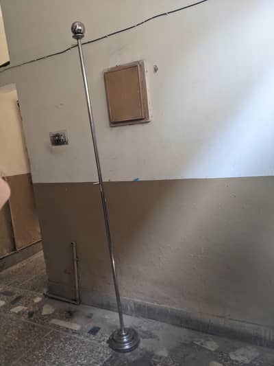 Stainless Steel Office Partition Support Pole | Heavy Base | 7.5 Feet