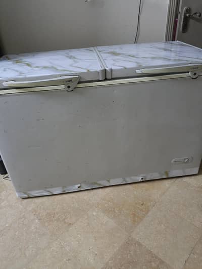 ​Dawlance Double Door Deep Freezer for Sale - Good Condition