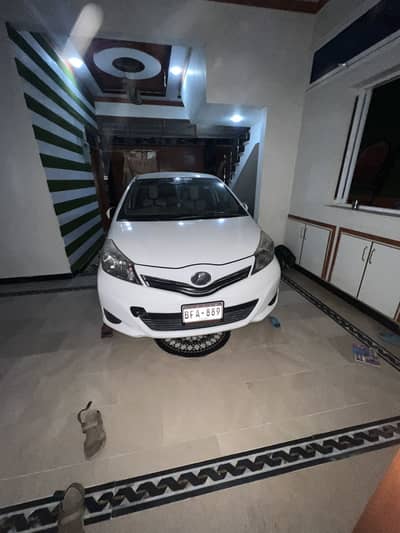 Toyota Vitz 2012