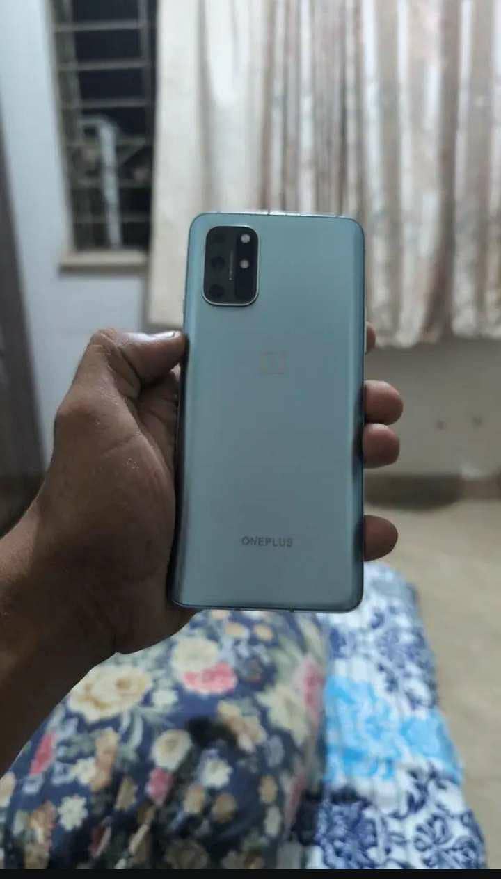 One Plus 8T 0