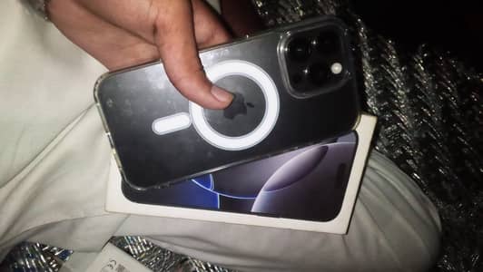 i phone 16 pro max