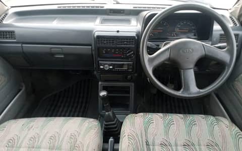 KIA Classic 2001