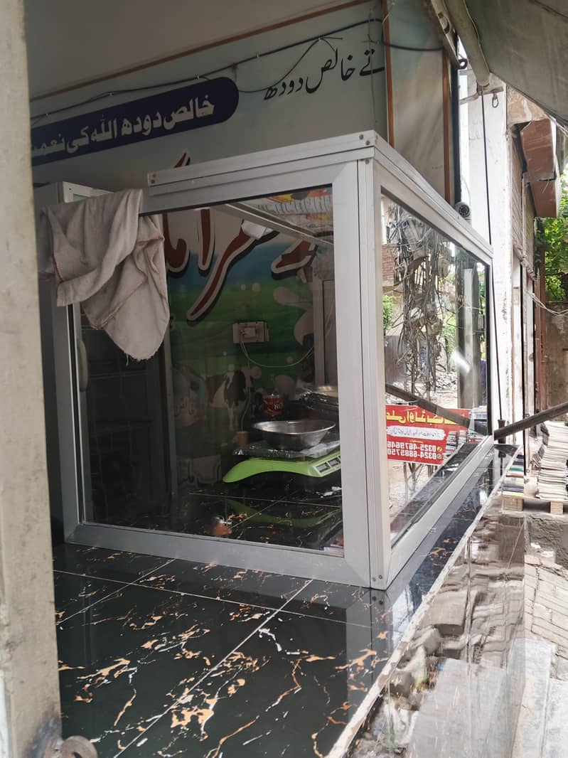 شیشے برائے فروخت 4
