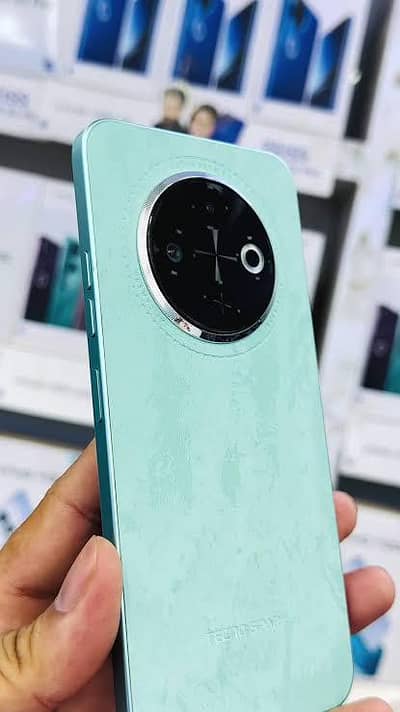TECNO SPARK 30C