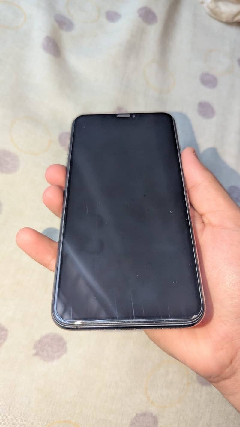 Xs max 0