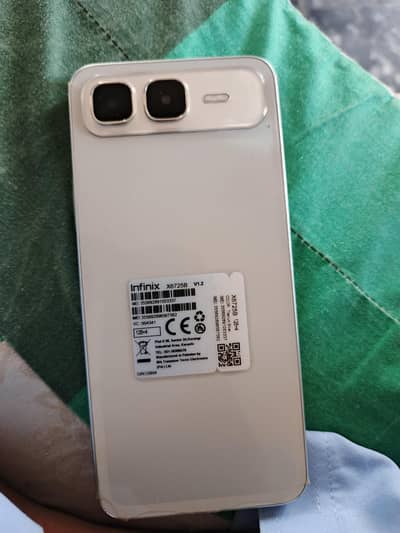 Infinix smart 10 plus 4+4=128