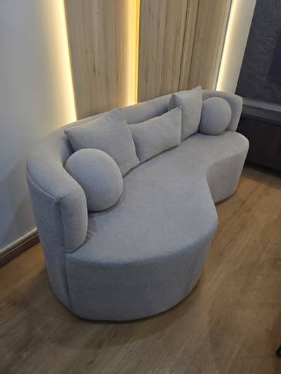 Modern Curved Designer Sofa – Premium Grey – Like New