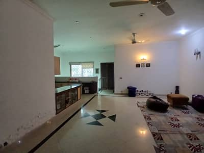 10 Marla House In Johar Town Phase 2 - Block J