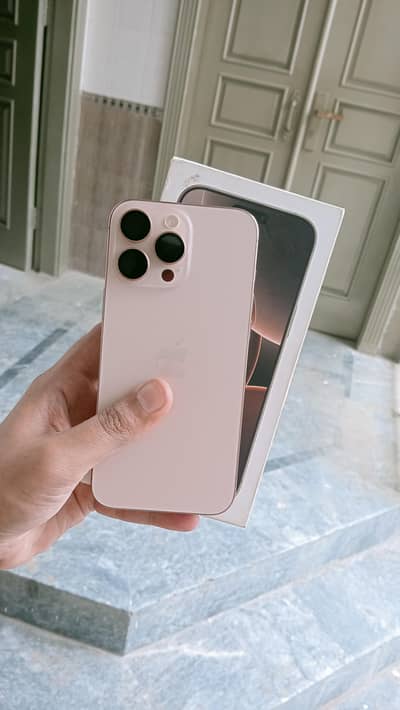 Apple iPhone 16 Pro Max