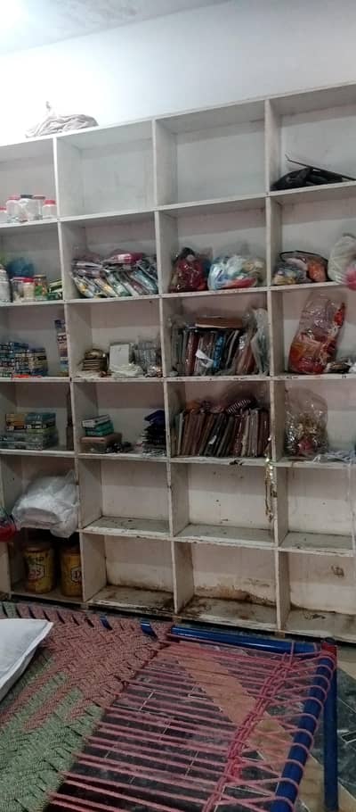 open shelf cupbord