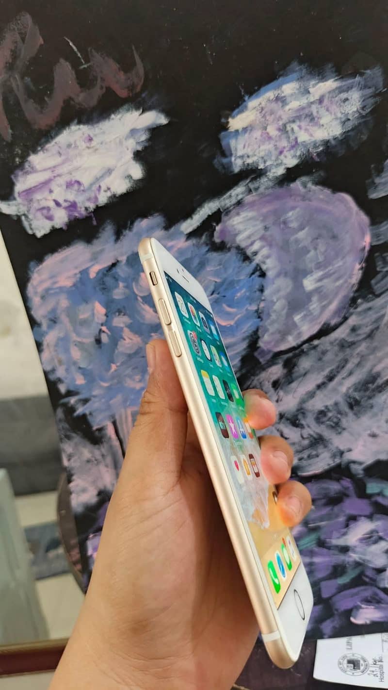 Apple iPhone 6S Plus 3