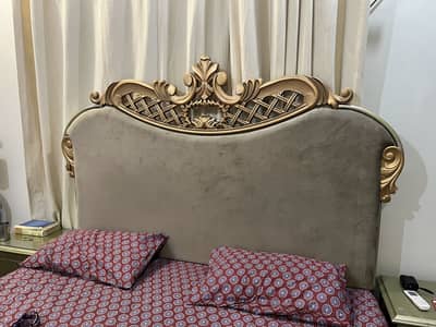 king Size Bed, neat and clean, wood Bed , furniture bed