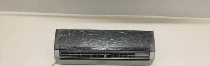 Gree 1.5 ton DC inverter heat and cool totally genuine luch condition