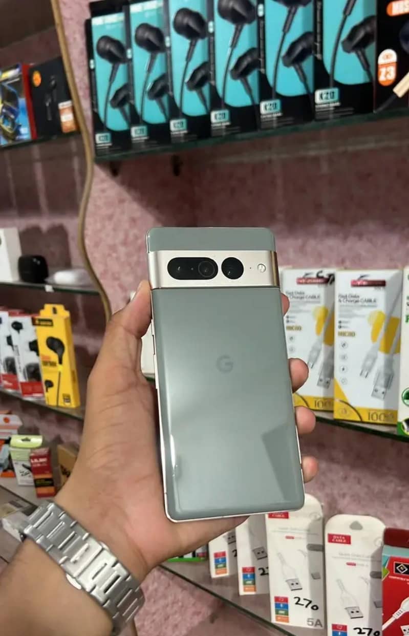 Google Pixel 7 Pro 0