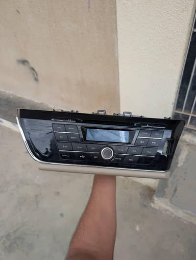 Toyota Corolla 2014-2017 genuine OEM head Unit 100 working original