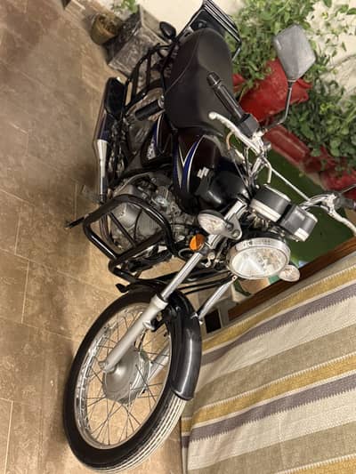 SUZUKI GS150