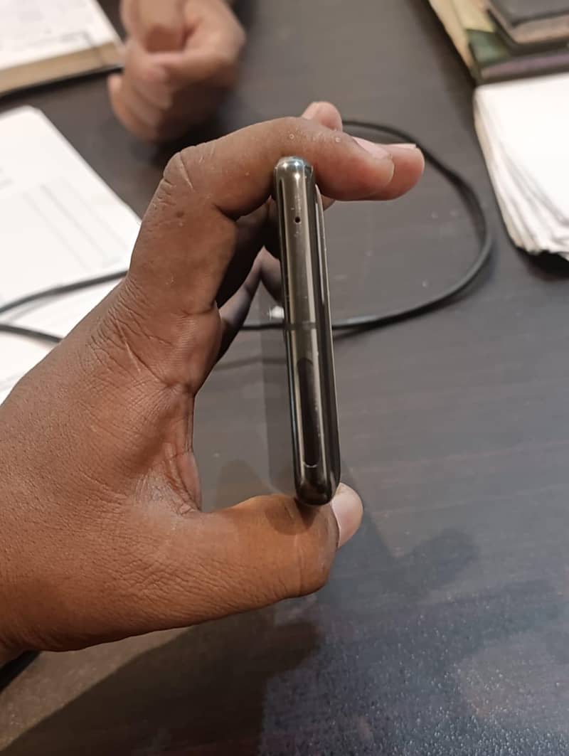 Google Pixel 7 Pro 9