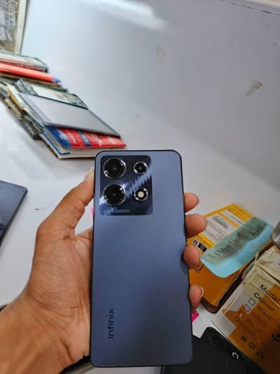 Infinix Note 30