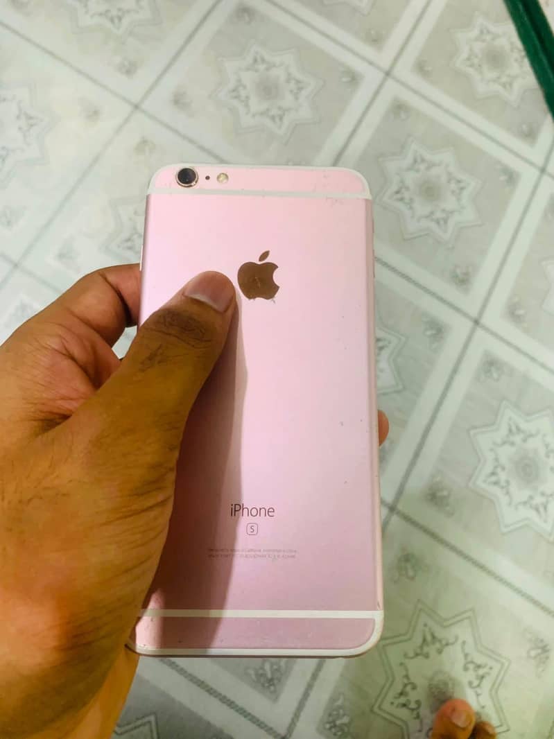 Apple iPhone 6S Plus 1