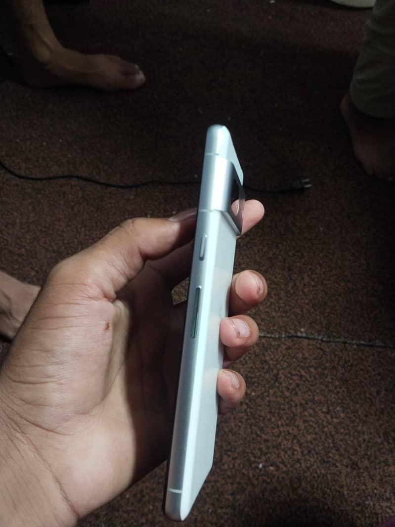 Google Pixel 7 2