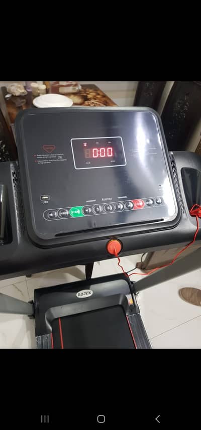 Rotox 30 Heavy Track Motorized Treadmill (3.0 HP) – Like New