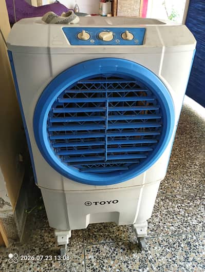 Toyo Room Cooler