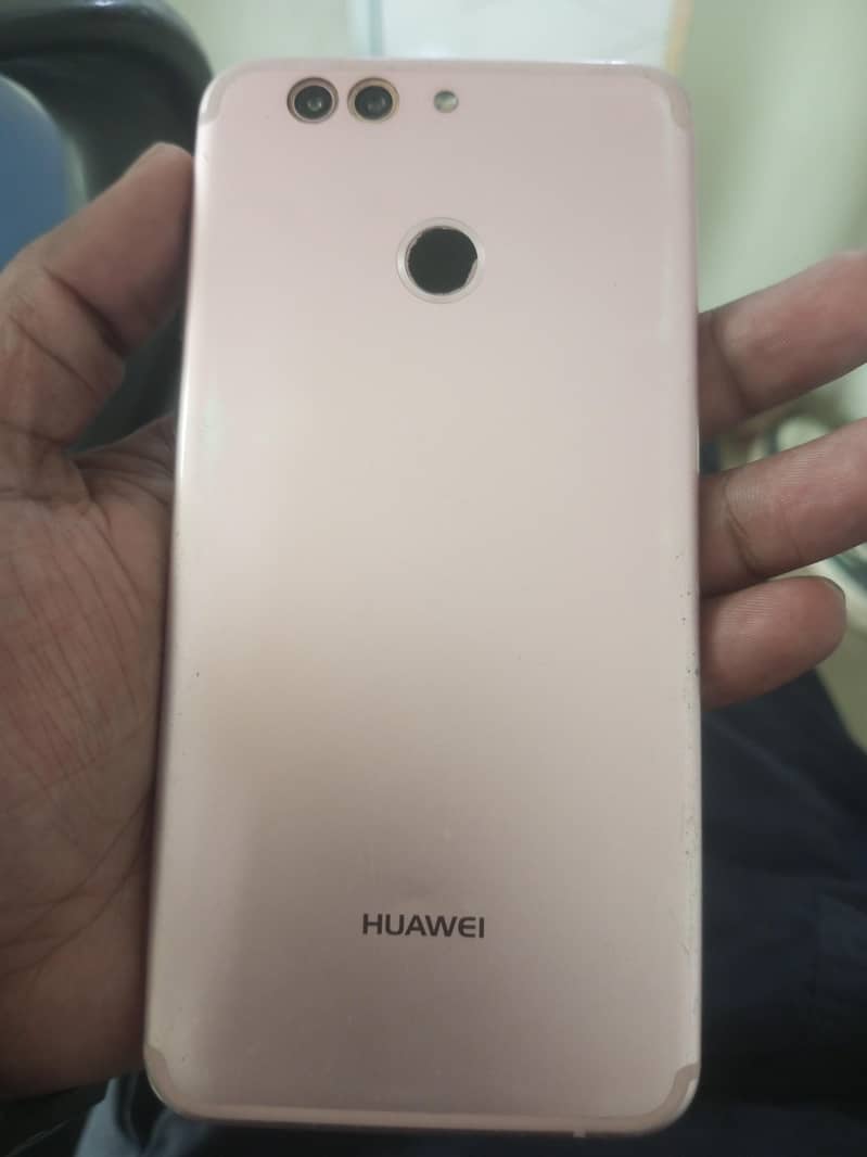 Huawei Nova 2 Plus 1