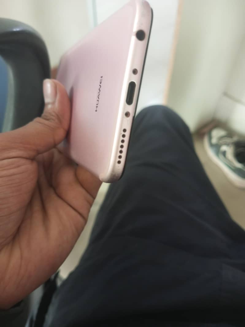 Huawei Nova 2 Plus 2