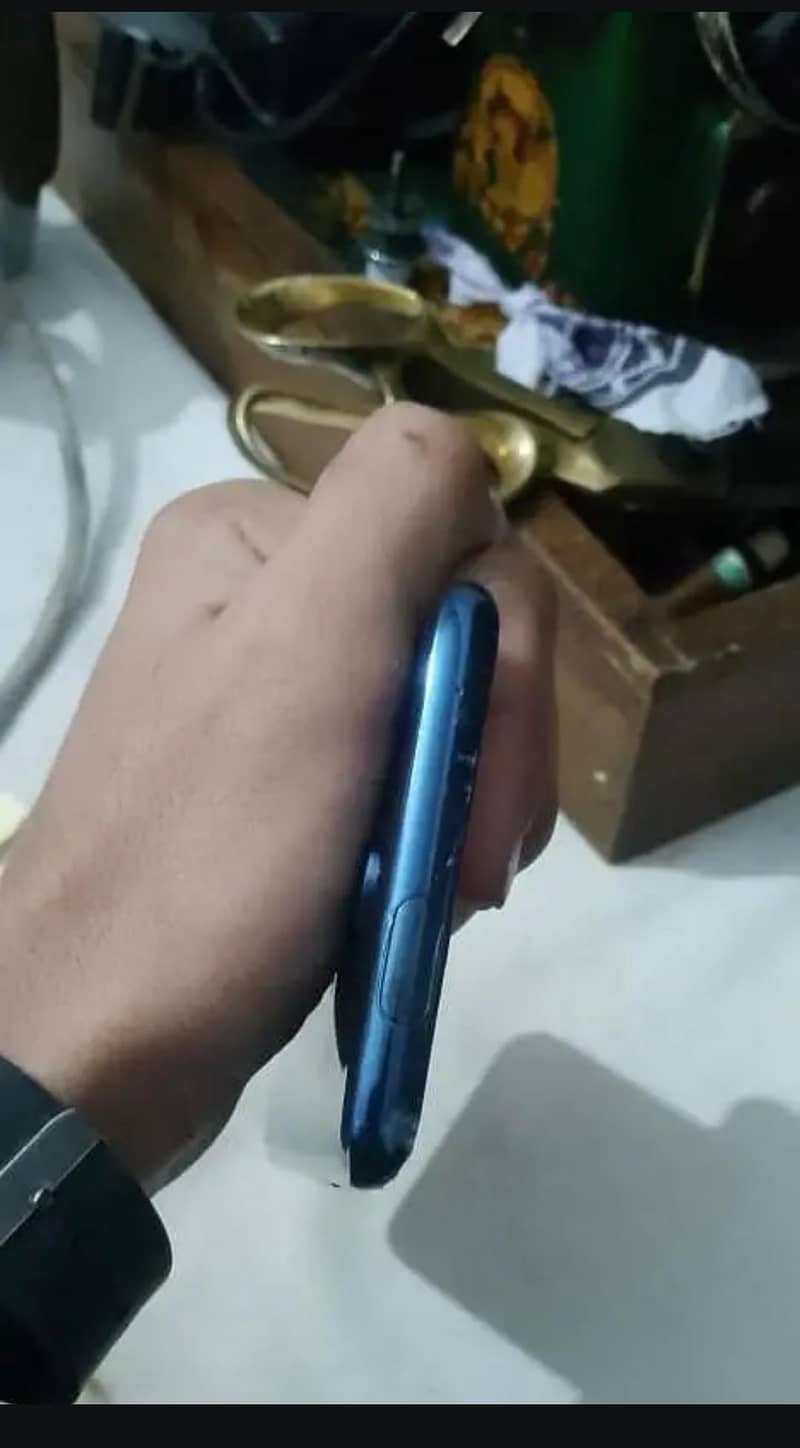 One Plus 7 Pro 6