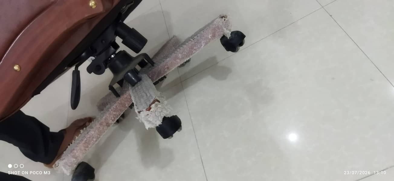 Almost new 2 office chairs for sale 1