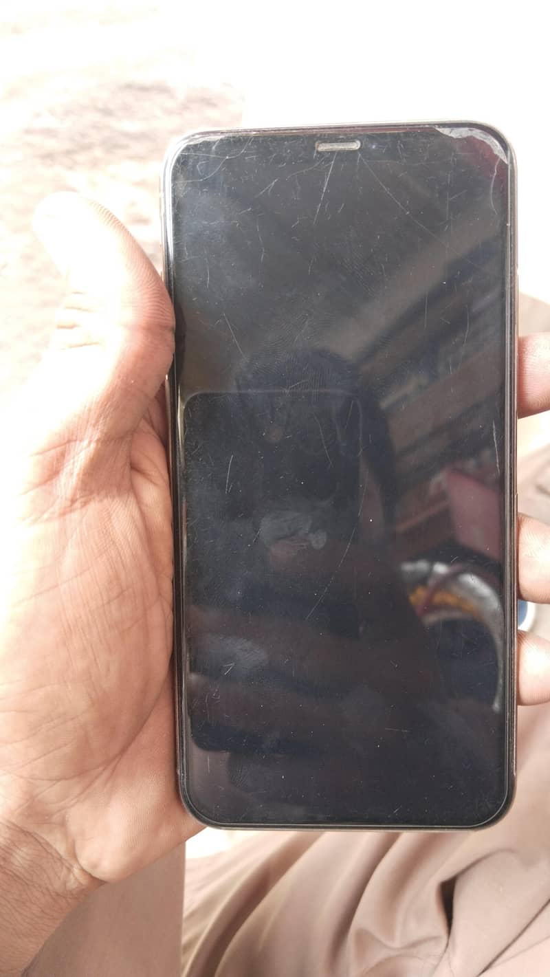 Apple iPhone X 5