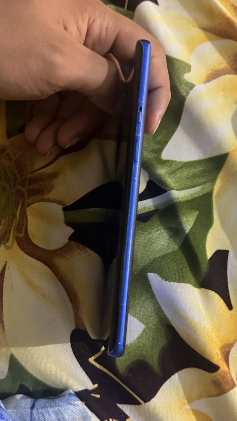 One Plus 8 Pro 6