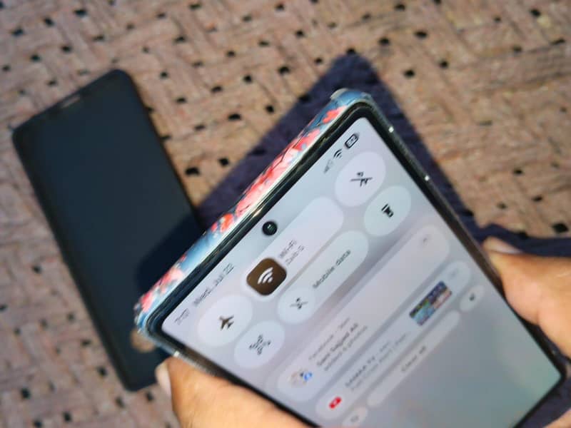 Google pixel 7a 5g 4