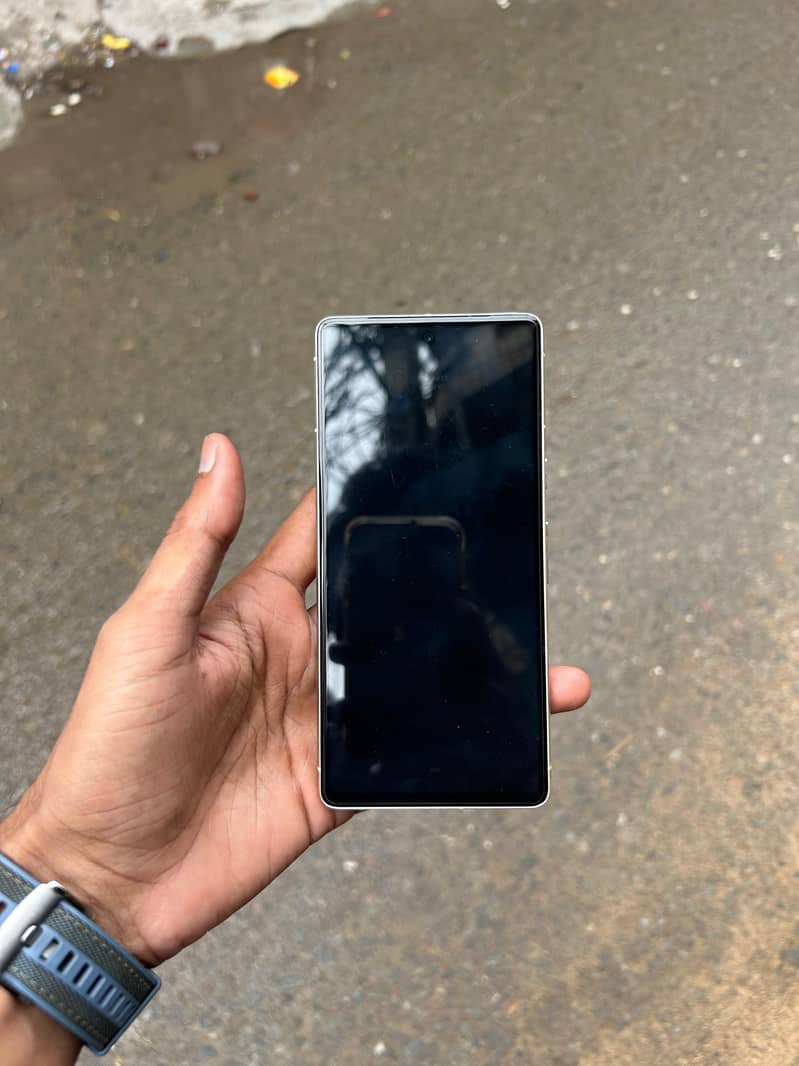 Google Pixel 7 0